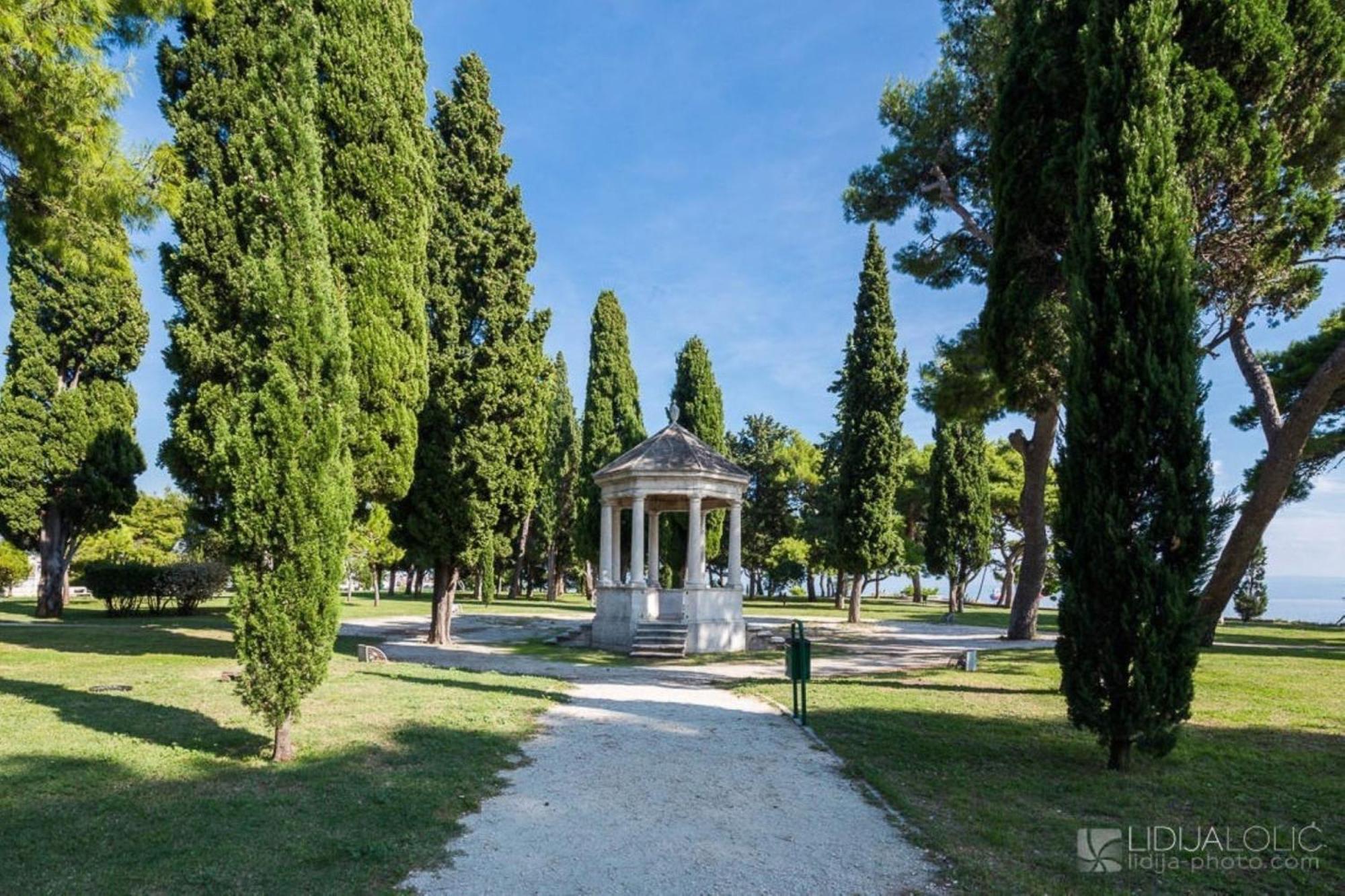 Adriatic Retreat Meje, 4 Min Walk To The Beach Split Exterior photo